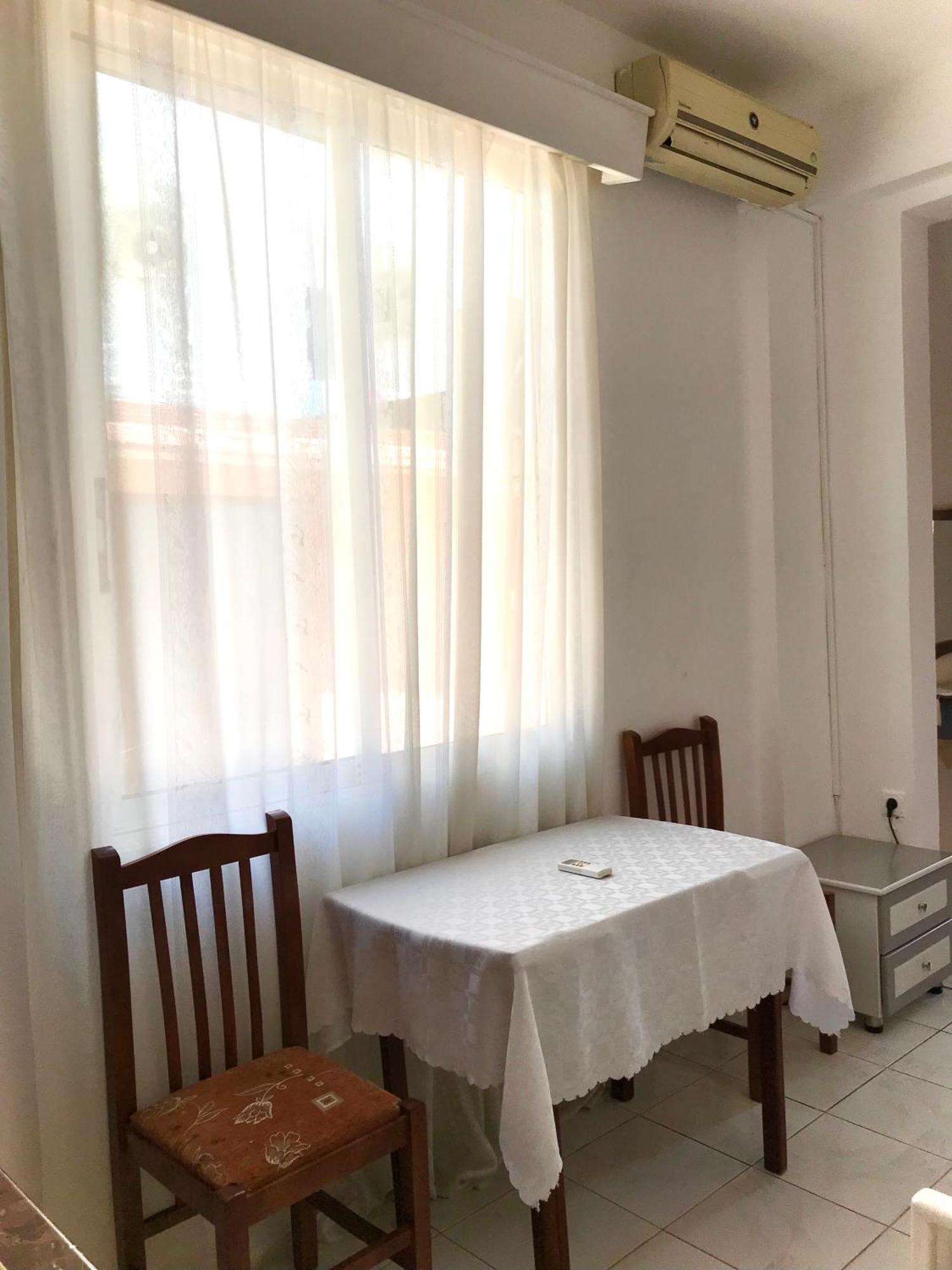 City Center Sarande Room photo